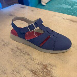 Saydo - Fleur Blue - Multiple Sizes (NEW W/ BOX)